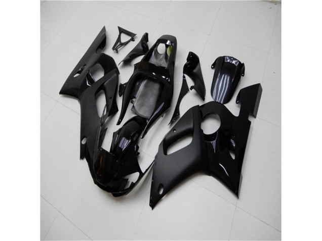 Brillante Negro Mate Carenado Moto Yamaha R6 98-02 Brillante Negro Mate Carenado Moto Yamaha R6 98-02