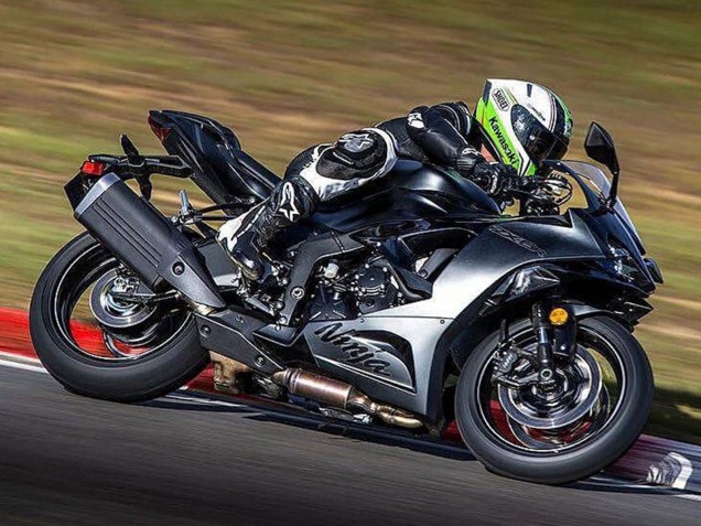 Compra Carenado Moto Kawasaki ZX6R 2023-2025 - Negro Mate