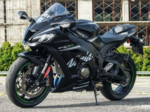 Compra Carenados Moto Kawasaki ZX10R 2011-2015 - Negro Mate Blanco Verde Nieve Calcomanía