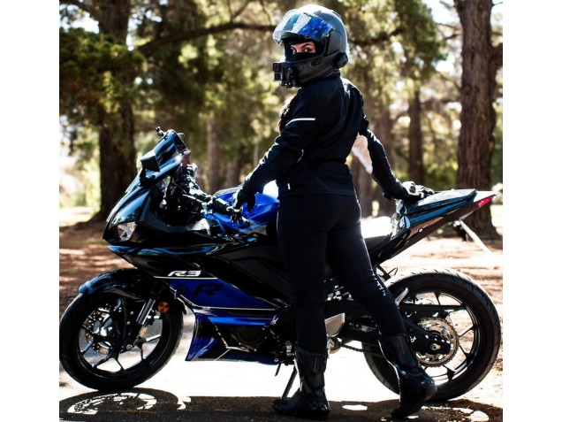 Compra Carenados Moto Yamaha YZF R3/R25 2022-2024 - Azul Negro Brillante