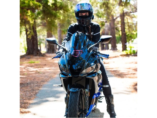 Compra Carenados Moto Yamaha YZF R3/R25 2022-2024 - Azul Negro Brillante