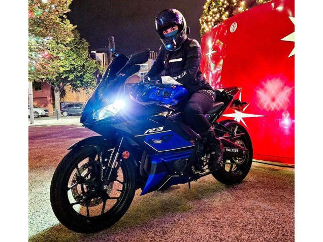 Compra Carenados Moto Yamaha YZF R3/R25 2022-2024 - Azul Negro Brillante