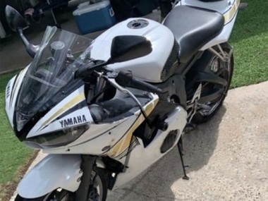 Compra Carenados Moto Yamaha YZF R6S 2006-2009 - Blanco Oro