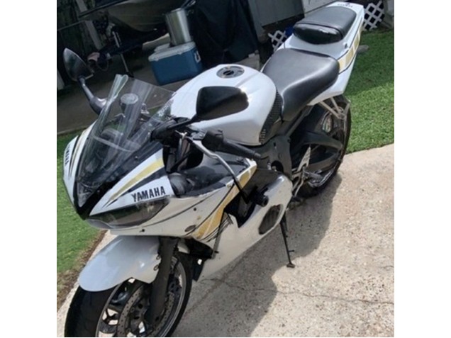 Compra Carenados Moto Yamaha YZF R6S 2006-2009 - Blanco Oro