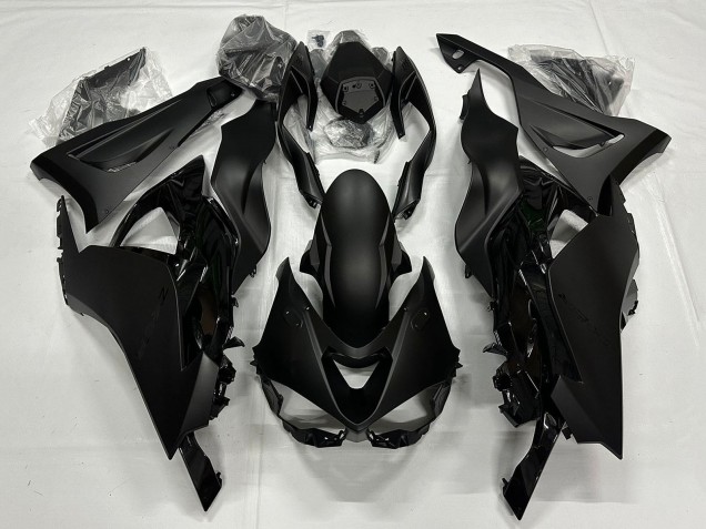 Compra Carenados Moto Kawasaki ZX6R 2023-2025 - Negro Mate