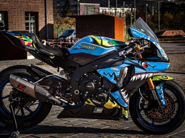 Compra Carenados Moto Yamaha YZF R1 2015-2019 - Azul Amarillo Tiburón