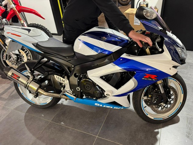 Compra Carenados Moto Suzuki GSXR 600/750 2008-2010 - Blanco Azul Rojo