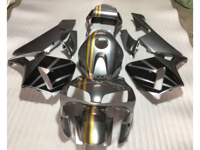 Plata Oro Negro Carenado Moto Honda CBR 600 RR 03-04 Plata Oro Negro Carenado Moto Honda CBR 600 RR 03-04